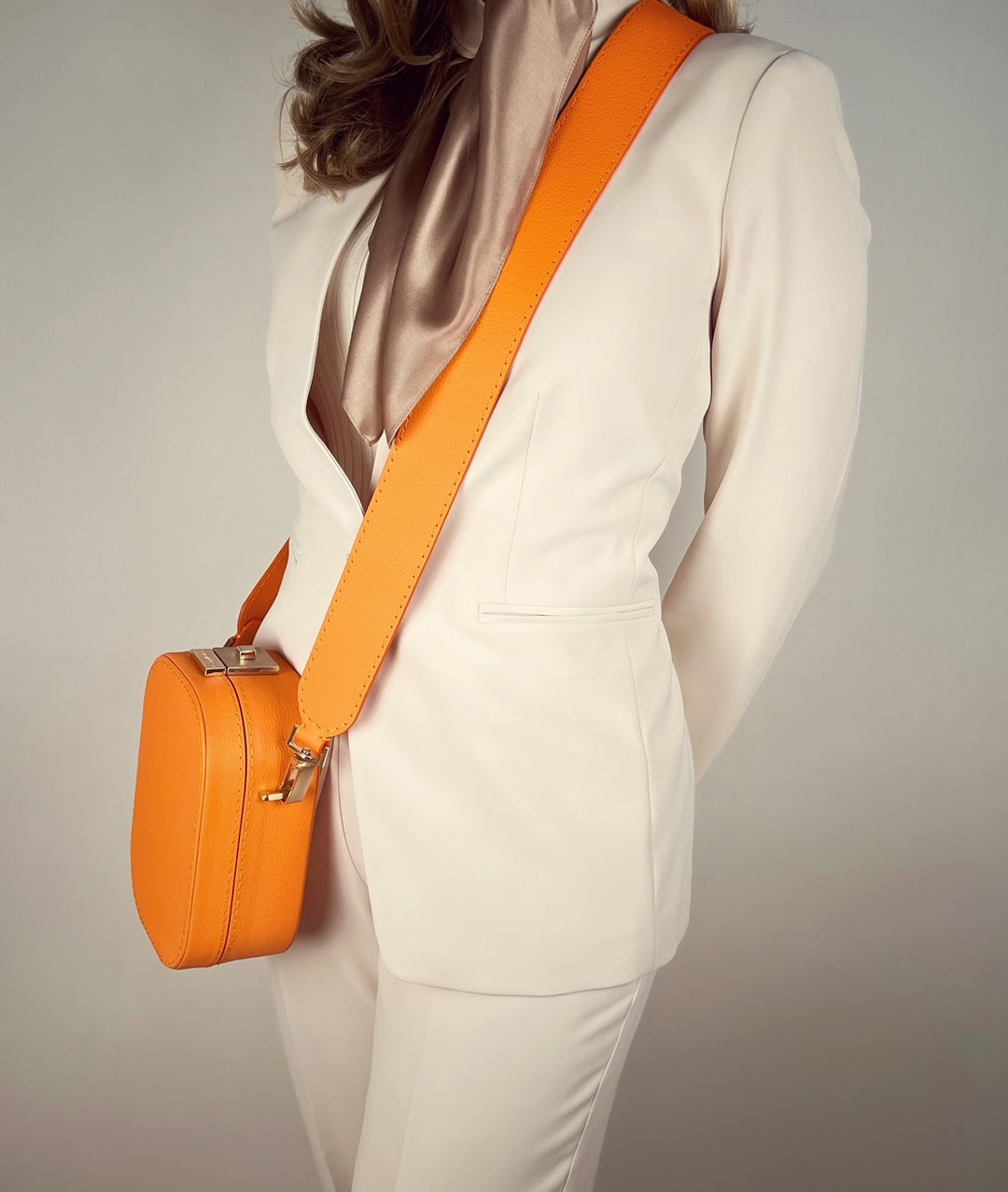 Modern Crossbody Bag | Women's Modern Leather Bag | Les Mallettes